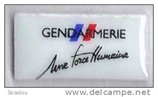 Gendarmerie Une Force Humaine - Police