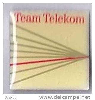 Team Telekom, Le Logo - Telecom De Francia