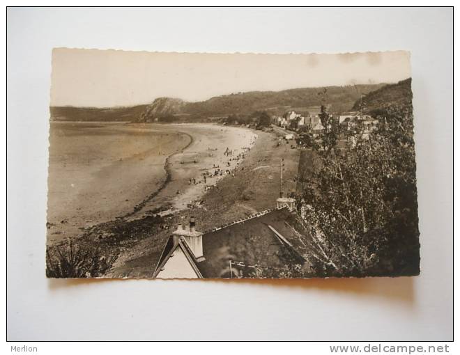 22 Plestin Les Greves    Ca 1940's   F  D58821 - Plestin-les-Greves