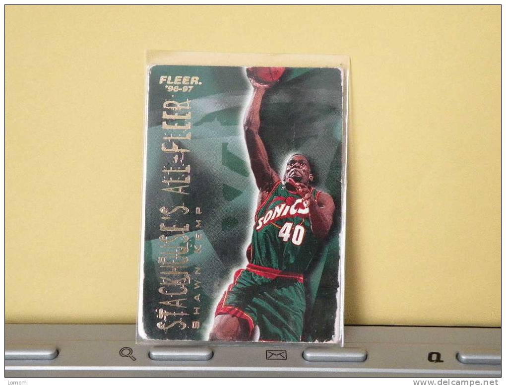 Carte  Basketball US 1992/93/94/95/96 -  1995-96 Shawn Kemp  - N°  - 2 Scan - Seattle Supersonics