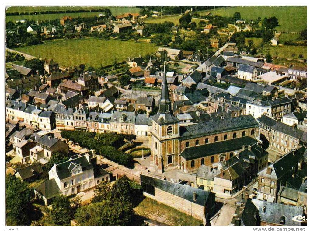 CPM        76         SAINT ROMAIN DE COLBOSC     VUE AERIENNE       L EGLISE ET LE CENTRE - Saint Romain De Colbosc