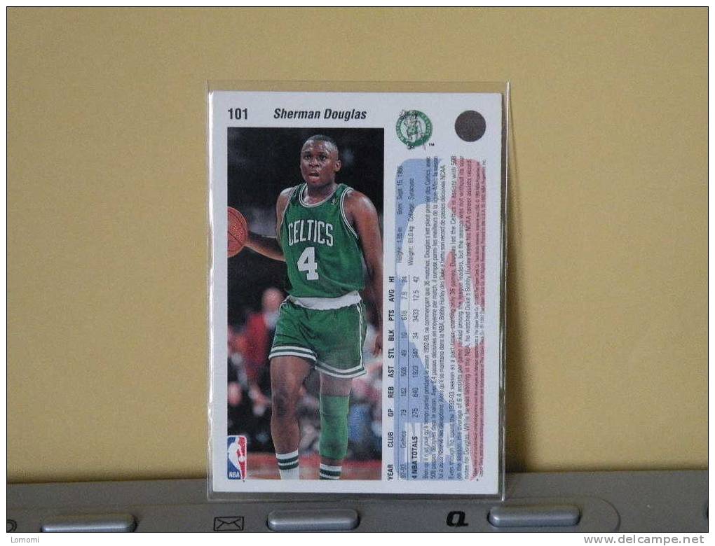 Carte  Basketball US 1992/93/94/95/96 - Sherman Douglas - N° 101 - 2 Scan - Boston Celtics