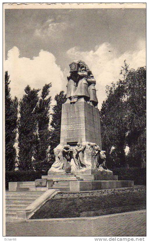 BRUXELLES / LAEKEN Monument érigé Au Soldat Inconnu Français Tombé Sur Le Sol Belge - Laeken
