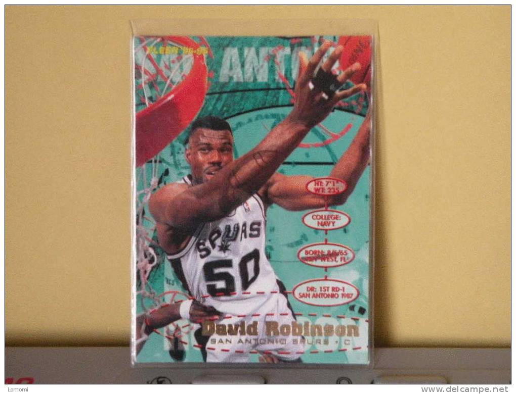 Carte  Basketball US 1992/93/94/95/96 -  David Robinson - N° 173 - 2 Scan - San Antonio Spurs