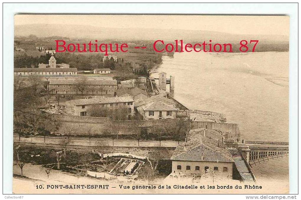 30 - GARD - PONT SAINT ESPRIT - CITADELLE MILITAIRE Au BORD Du RHONE - RARE NON CONNU Sur D* - CPA 9x14 & DOS VISIBLE - Pont-Saint-Esprit