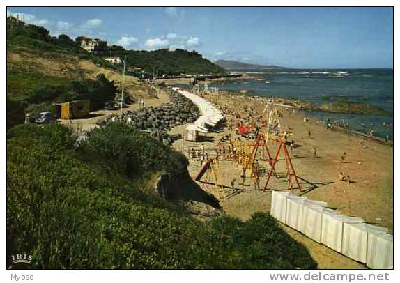 64 GUETHARY La Plage Dans Le Fond Les Montagnes Espagnoles - Guethary