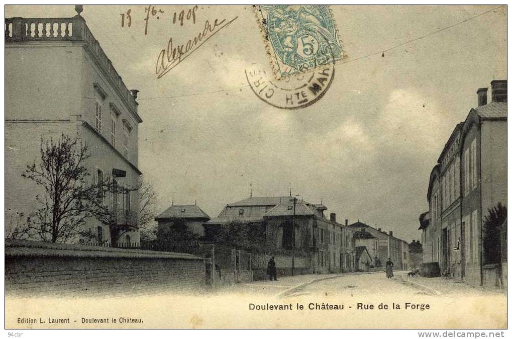 CPA (52)       DOULEVANT LE CHATEAU   Rue De La Forge - Doulevant-le-Château