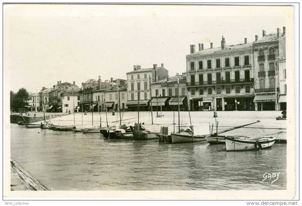 BLAYE - Cours Du Port Et Le Chenal à Marée Haute - Blaye