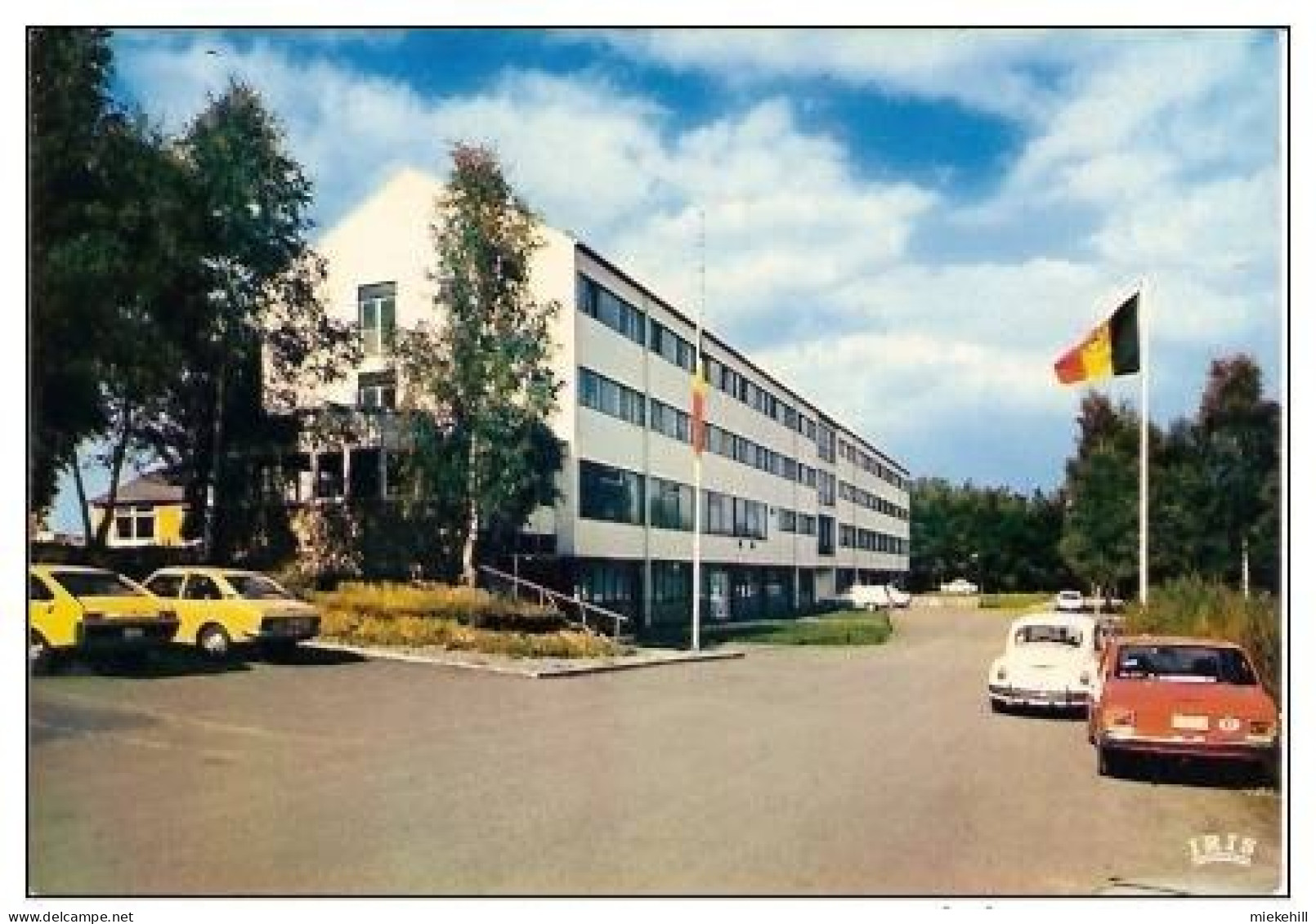 TENNEVILLE-BACONFOY-CENTRE HOSPITALIER DE St ODE- Automobiles - Tenneville