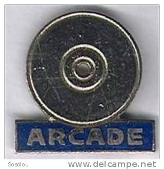 Arcade, Le Cd Rom Ou Compact Disque - Informatique