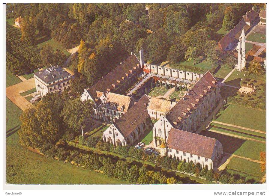 VAL D OISE.ASNIERES SUR OISE.ABBAYE DE ROYAUMONT VUE AERIENNE - Asnières-sur-Oise