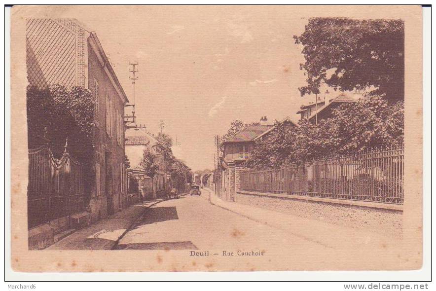 VAL DOISE.DEUIL.RUE CAUCHOIX  Cp Légerement Abimé - Deuil La Barre