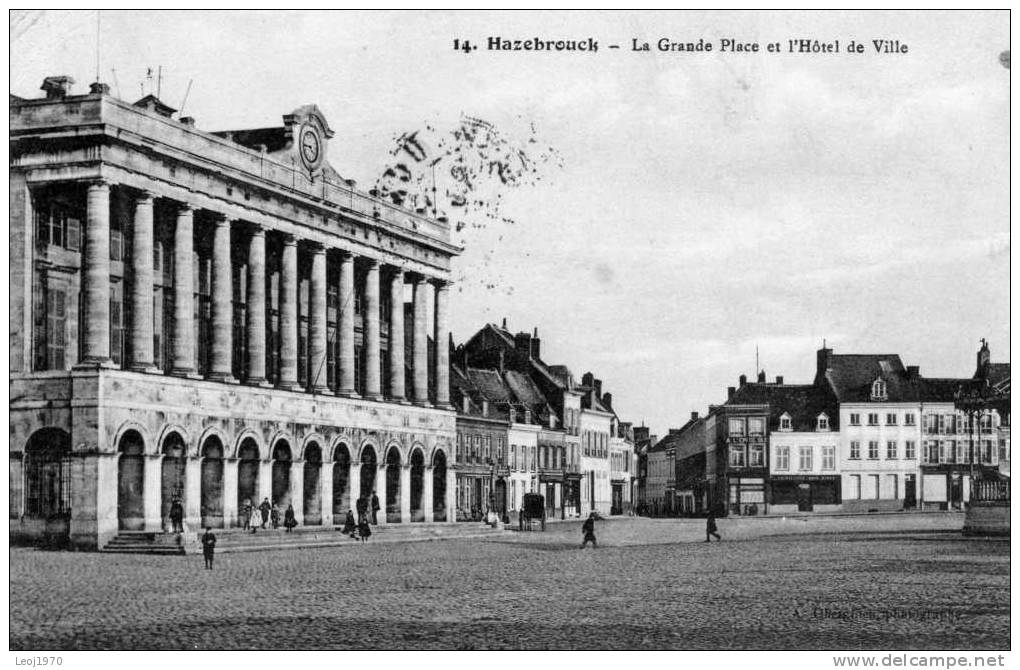 NORD PAS DE CALAIIS HAZEBROUCK 14 - La Grande Rue Et L'Hôtel De Ville - Hazebrouck