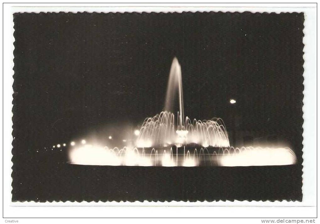 ESPAÑA, CORDOBA.1959 Fuente Luminosa En El Paseo Del General - Córdoba