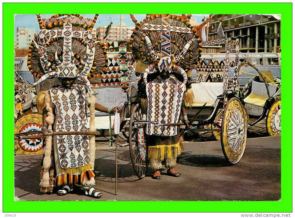 DURBAN - RICKSHA BOYS IN THEIR BEADED FINERY - CIRCULÉ EN 1969 - FRAME WORTHY PUB. - - Afrique Du Sud