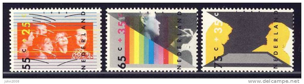 Niederlande / Netherlands 1986 : Mi 1307A/1308C/1309C *** - Voor Het Kind - Nuevos