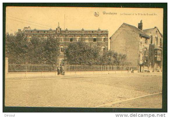 18565 B  -  Wenduyne  Le  Couvent  Et La  Villa  Du  Grand Air - Wenduine