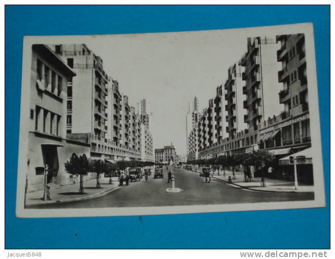 69) Villeurbanne - N° 132 - ( Carte Photo ) Les Gratte-ciel - Avenue De L'hotel De Ville  - Année  - EDIT - Goutagny - Villeurbanne