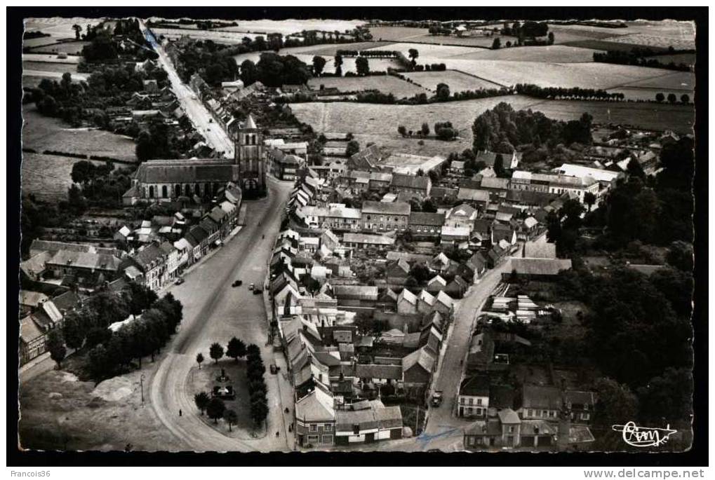 Wormhout - Vue Aérienne - 1954 - Dos écrit Et Timbré - Wormhout