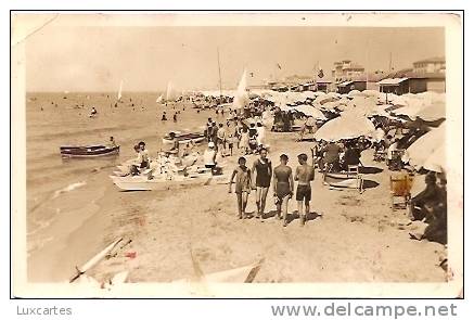 VIAREGGIO. LA SPIAGGIA. - Viareggio