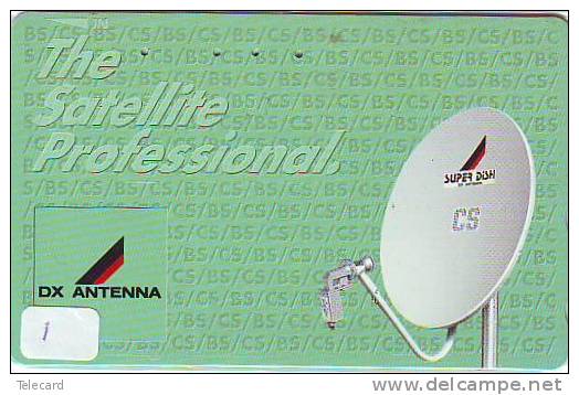 Télécarte Japon Satellite Antenne ESPACE  (1) Telefonkarte  Satellitenschüsssel Phonecard Telefoonkaart -  Antenna - Space