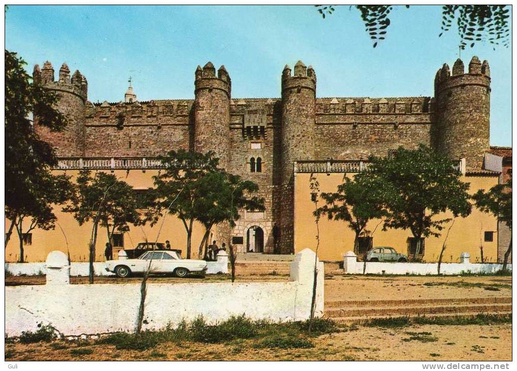 ZAFRA - Parador Nacional De Tourisme Hernan Cortes  - Auto Voiture Simca 1000  Seat Renault *PRIX FIXE - Badajoz