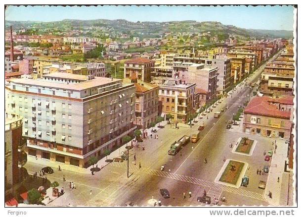 6714/FG/09 - PESCARA - Panorama E Corso Vittorio Emanuele - Pescara