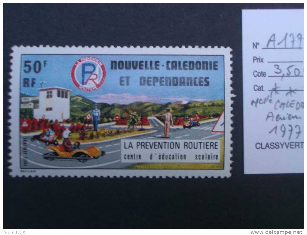 Nouvelle Calédonie Aérien  *  *  De  1977      "  Prévention Routière Scolaire  "       1 Val. - Unused Stamps