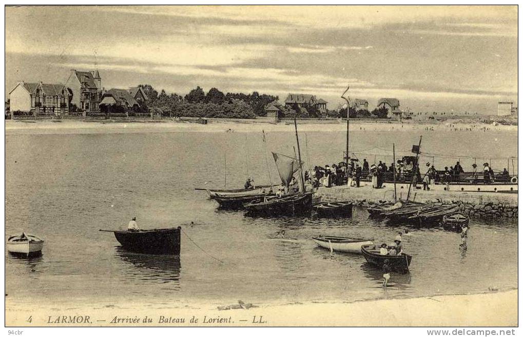 CPA (  56) LARMOR Arrivée Du Bateau De Lorient - Larmor-Plage