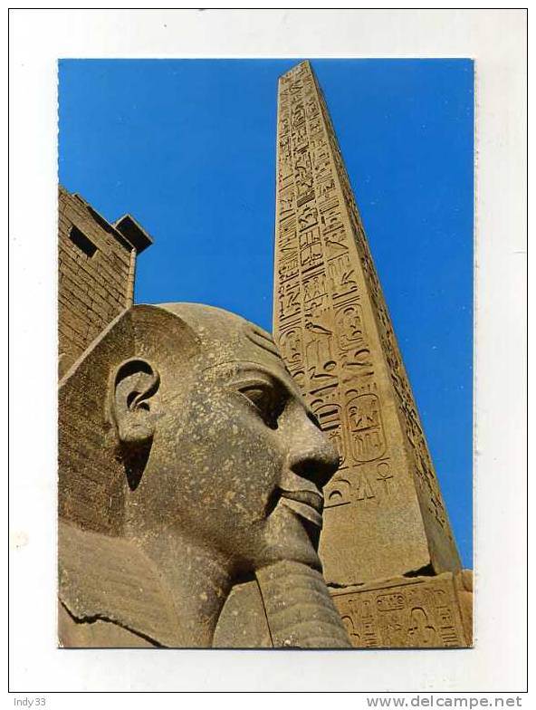 - EGYPTE . TEMPLE DE LOUXOR . OBELISQUE DE RAMSES II - Luxor