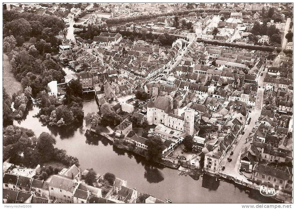 Nemours , Vue Aérienne, Ed Combier - Nemours