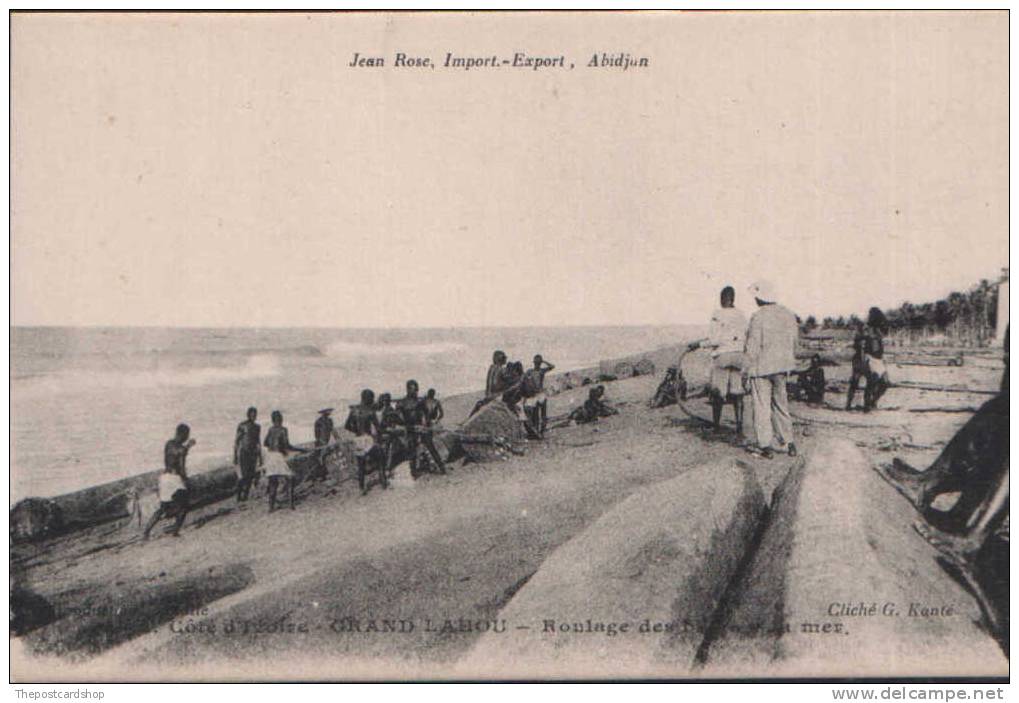 CPA AFRIQUE  - COTE D'IVOIRE -  GRAND LAHOU - Roulage Des Billes à La Mer  G KANTE - Ivoorkust