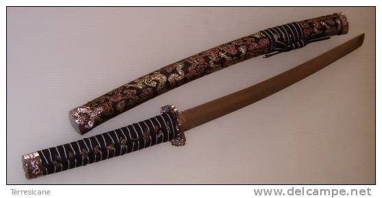 KATANA SETA NERO & ORO DA COLLEZIONE CM.101 CON FODERO Nuovo RIPRODUZIONE PER ARREDAMENTO R16 - Decorative Weapons