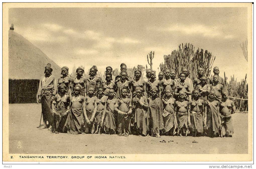 Group Of Ikoma Natives - Tansania