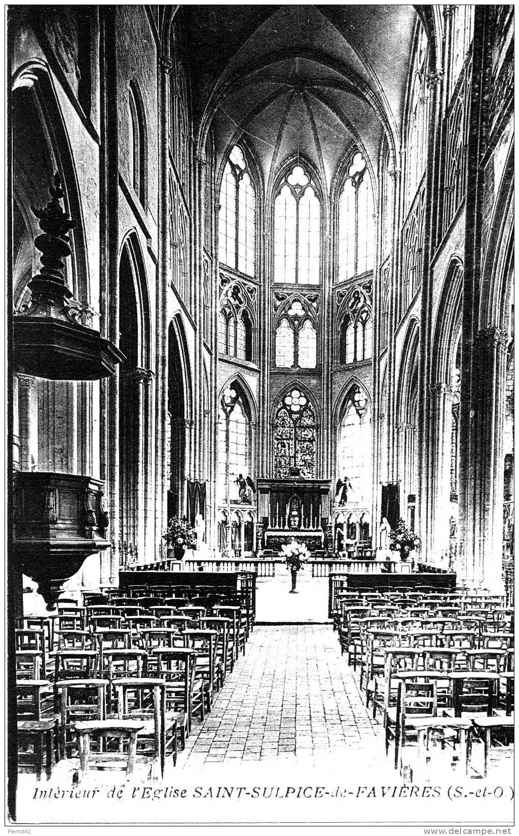 Intérieur De L'église - Saint Sulpice De Favieres