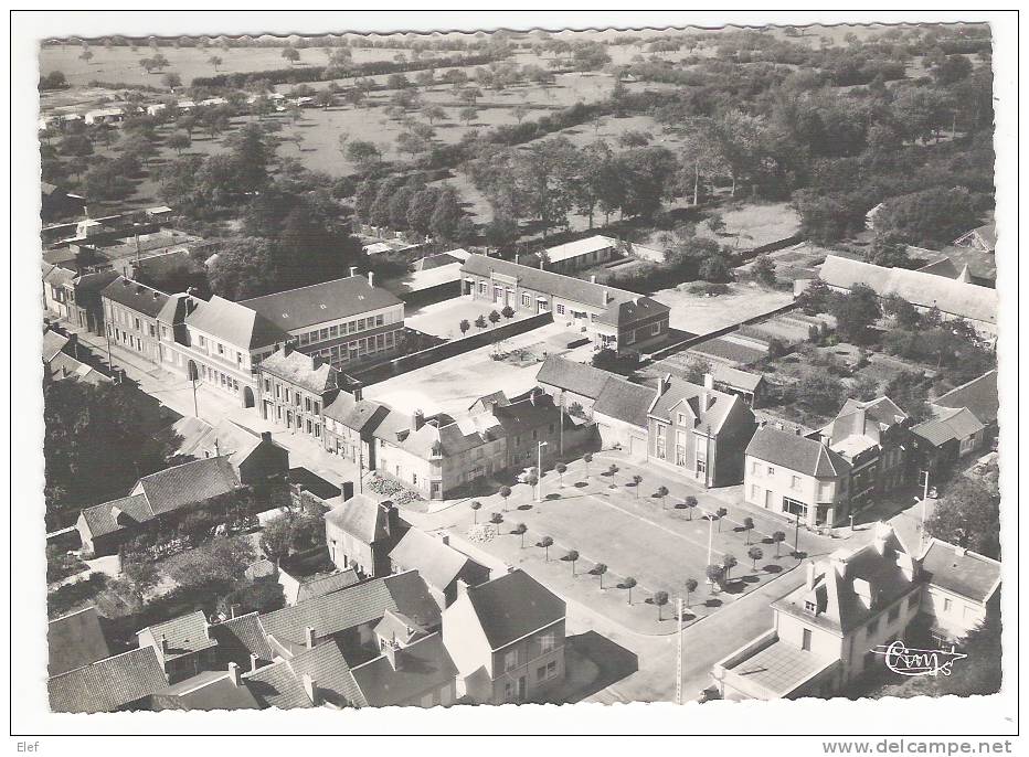 GRANDVILLIERS (Oise ): Vue Aérienne ; 1961 , B/TB - Grandvilliers