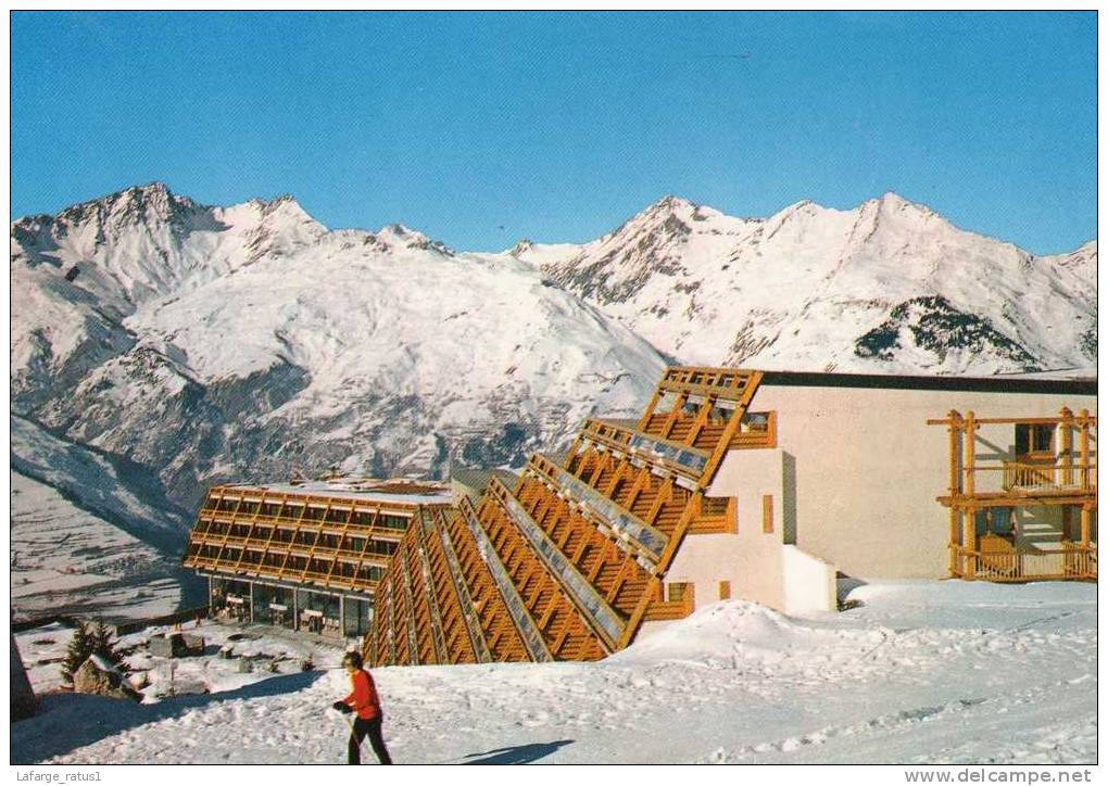 LES ARCS LA CASCADE ATELIER D ARCHITECTURE EN MONTAGNE CHAMBERY ET LA RIVE  AU FOND LES 2 TETES BON ETAT - Bourg Saint Maurice