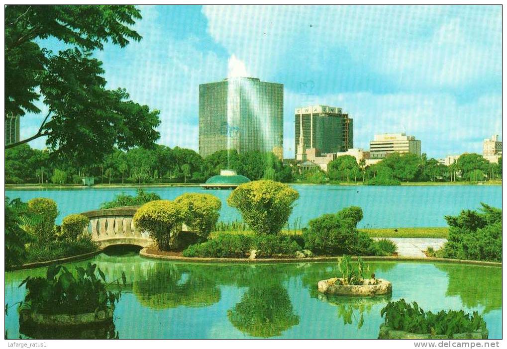 BEAUTIFUL LAKE EOLA  DOWNTOWN BEAU TIMBRE AU DOS  BON ETAT - Orlando