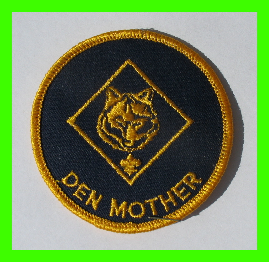 SCOUTING  PATCHES - DEN MOTHER - POSITION PATCH - - Padvinderij