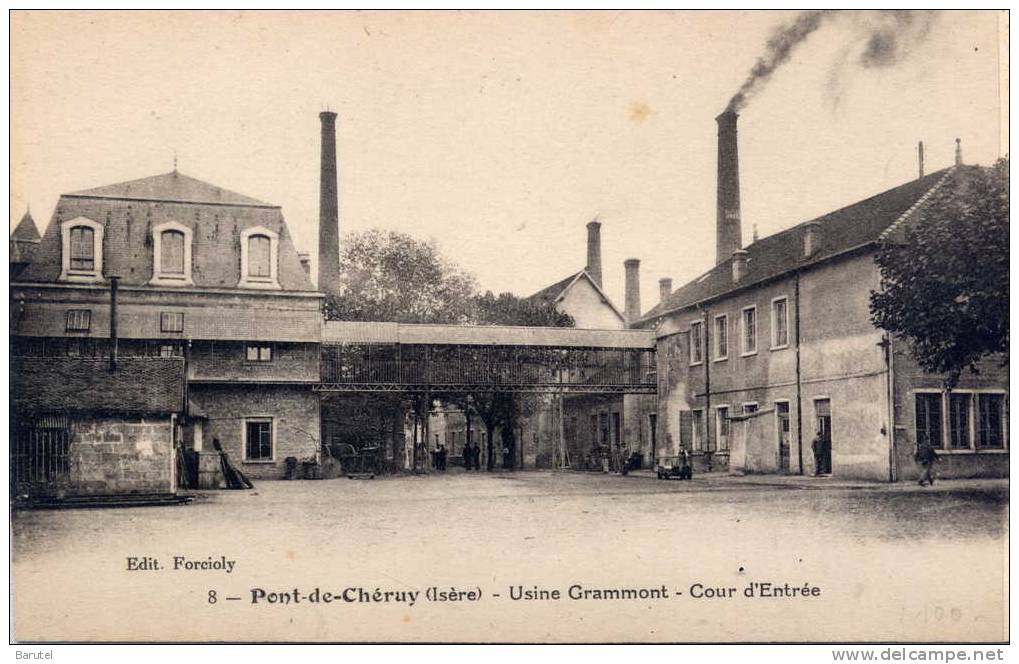 PONT DE CHERUY - Usine Grammont, Cour D´Entrée - Pont-de-Chéruy