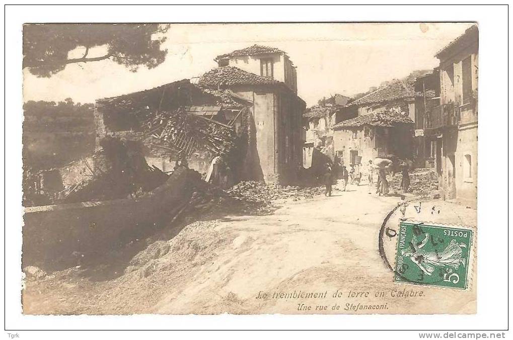 Italie Italia Le Tremblement De Terre En Calabre Une Rue De STEFANACONI  Real Postcard Photo - Vibo Valentia