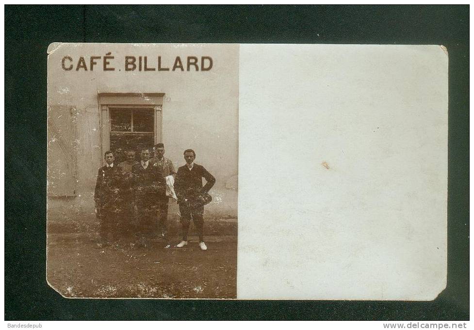 Carte Photo - Commerce Café Billard à Situer ( Animée En L'état) - Cafés