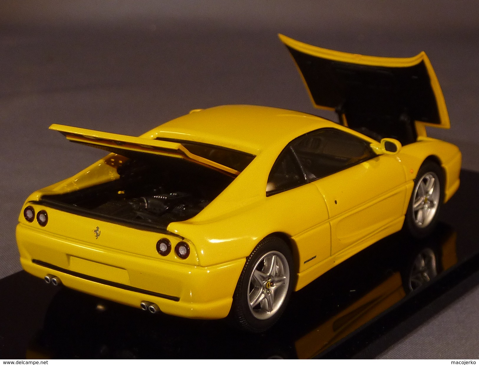 Kyosho 05101Y, Ferrari F355 Berlinetta, 1:43 - Kyosho