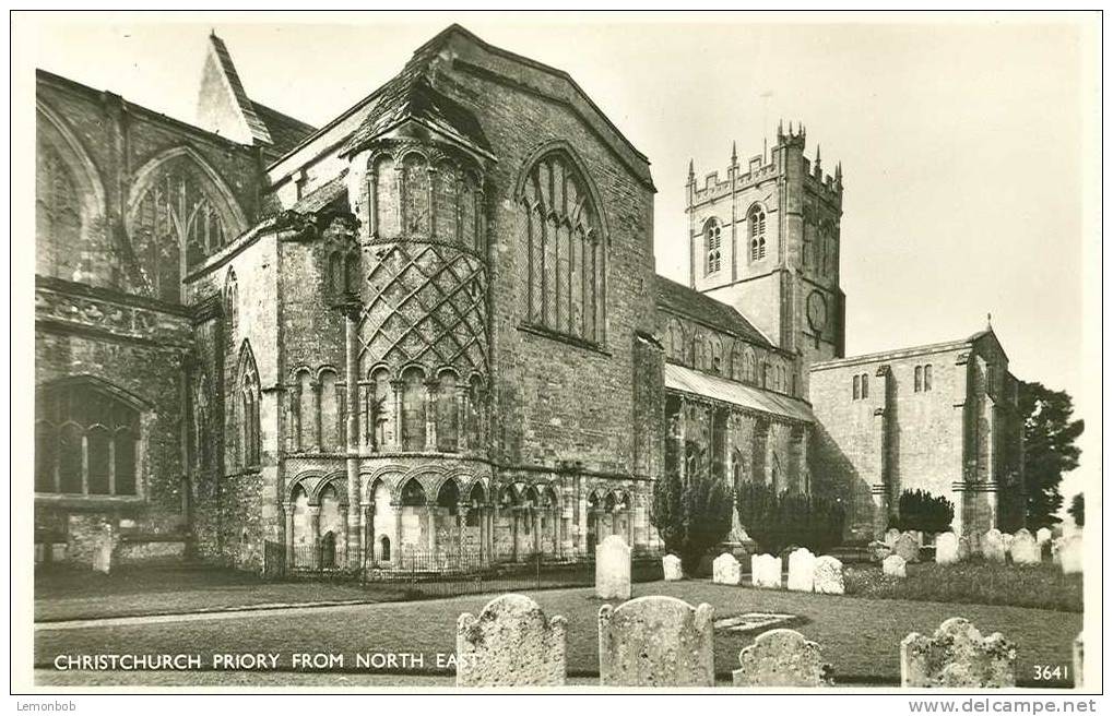 Britain United Kingdom Christchurch Priory From North-East Old Postcard [P444] - Sonstige & Ohne Zuordnung