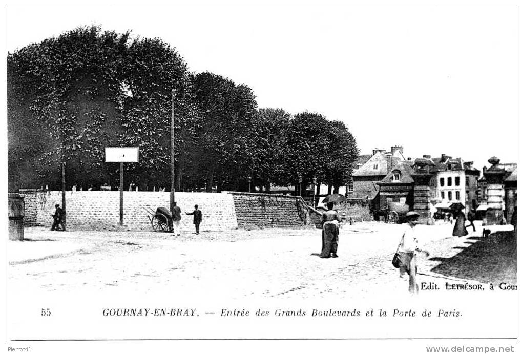 Entrée Des Grands Boulevards Et La Porte De Paris - Gournay-en-Bray