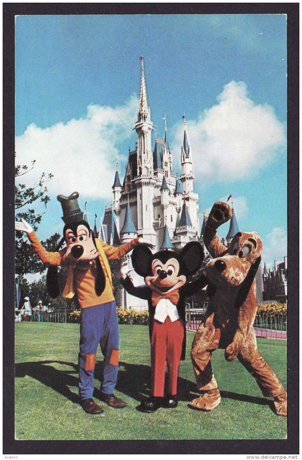 ORLANDO - FLORIDA -  WALT DISNEY WORLD - MICKEY AND PALS WELCOME GUESTS TO FANTASYLAND - Orlando