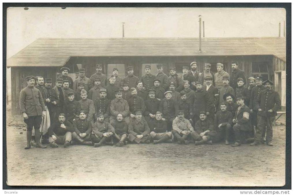 C.Photo (camp De Prisonnier) Avec Dc Violet Kriegsgevangene/Geprüft Taxfrei Friedrichsfeld B. ) - Man. "baraque 25B" Ver - Altri & Non Classificati