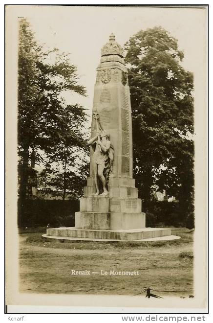 CP Photo De RENAIX ( Ronse ) " Le Monument " . - Renaix - Ronse