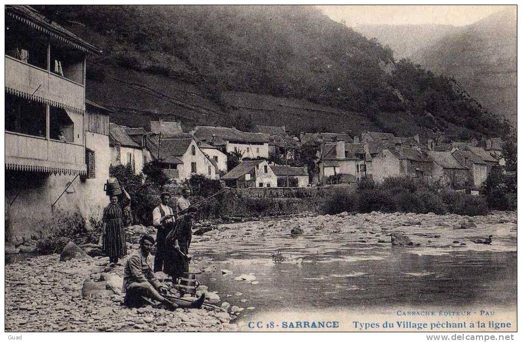 SARRANCE - TYPES DU VILLAGE PECHANT A LA LIGNE - Morlaas