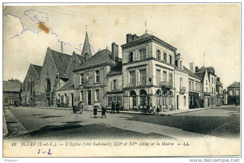 37 - CPA Bléré - L'Eglise Et La Mairie - Bléré